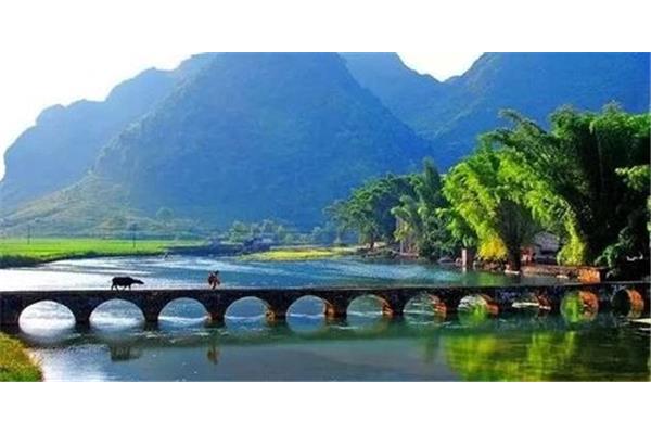 云南文山旅行攻略