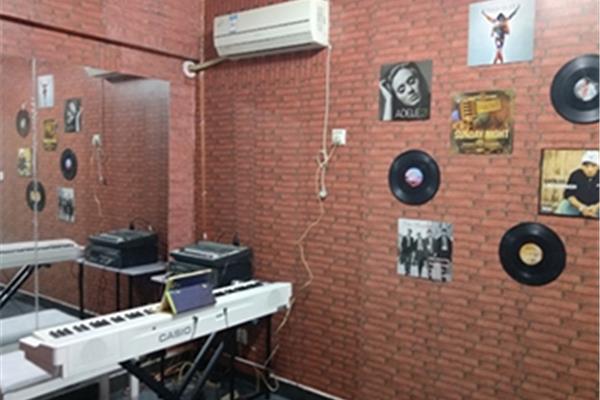 青島臺東夜市特色美食攻略