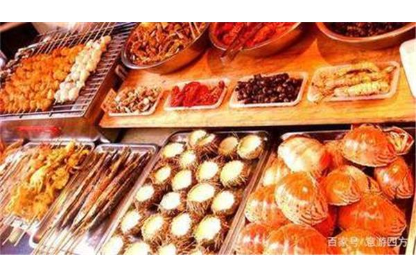 青島臺東夜市特色美食攻略