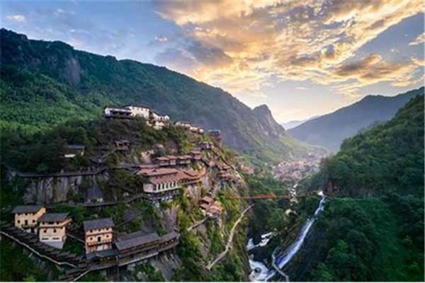 上饒靈山旅游攻略 上饒旅游攻略自由行