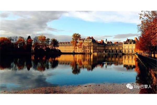 楓丹白露具體在法國哪? 巴黎攻略之旅巴黎之路