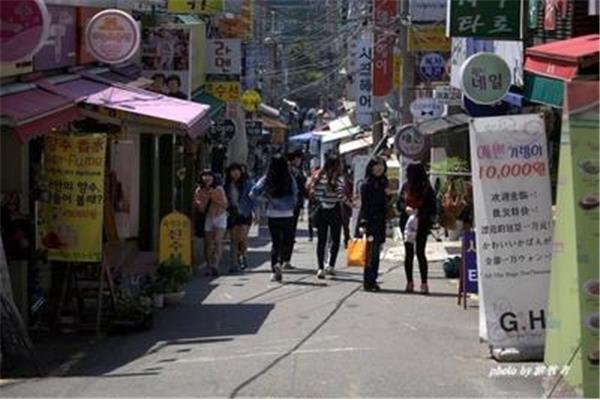 韓國梨花大學(xué)購物攻略