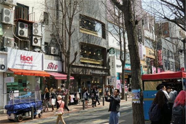 韓國梨花大學(xué)購物攻略