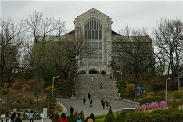 韓國梨花大學(xué)購物攻略