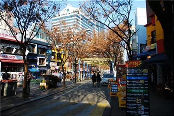 韓國梨花大學(xué)購物攻略