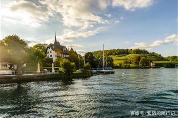 瑞士島湖旅游攻略