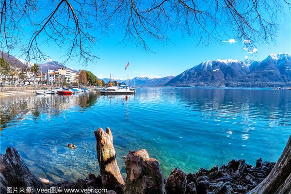 瑞士島湖旅游攻略