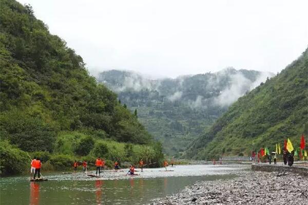 ɳˮL(fng)^(q) FˮL(fng)^(q)